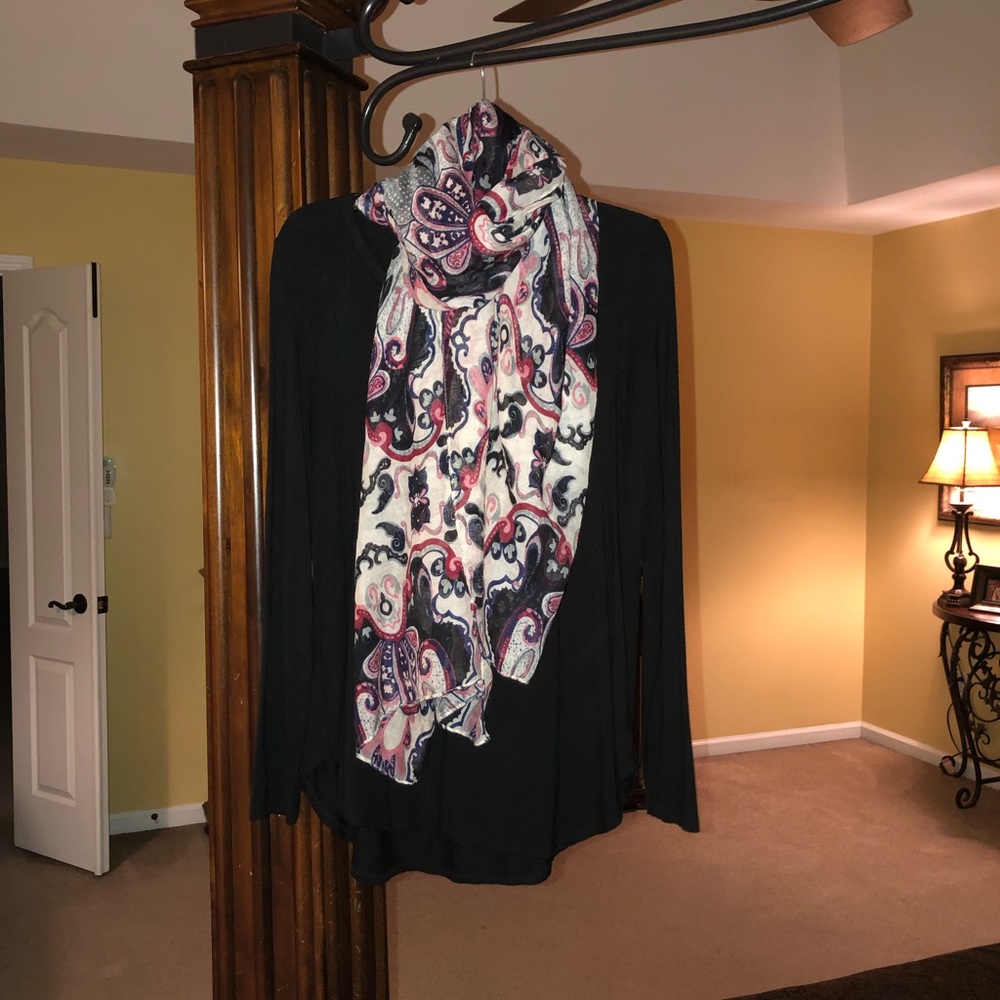 Paisley Scarf - EXCELLENT Condition